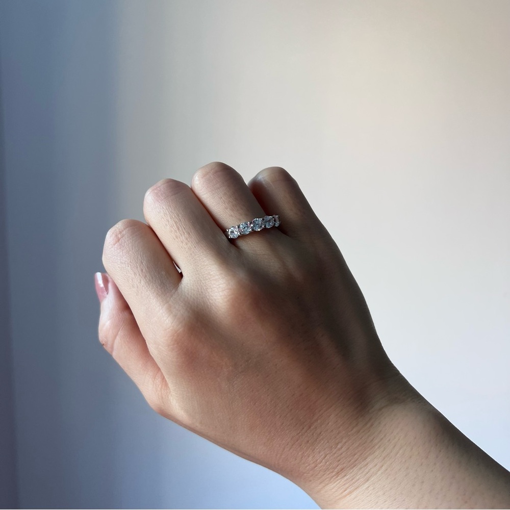 NEW Diamonique Silver Diamond 5stones Ring